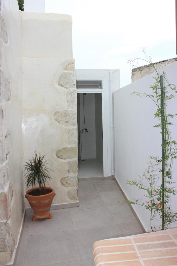 Avli House Vori Villa Kültér fotó