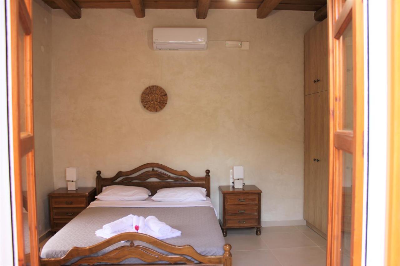Avli House Vori Villa Kültér fotó