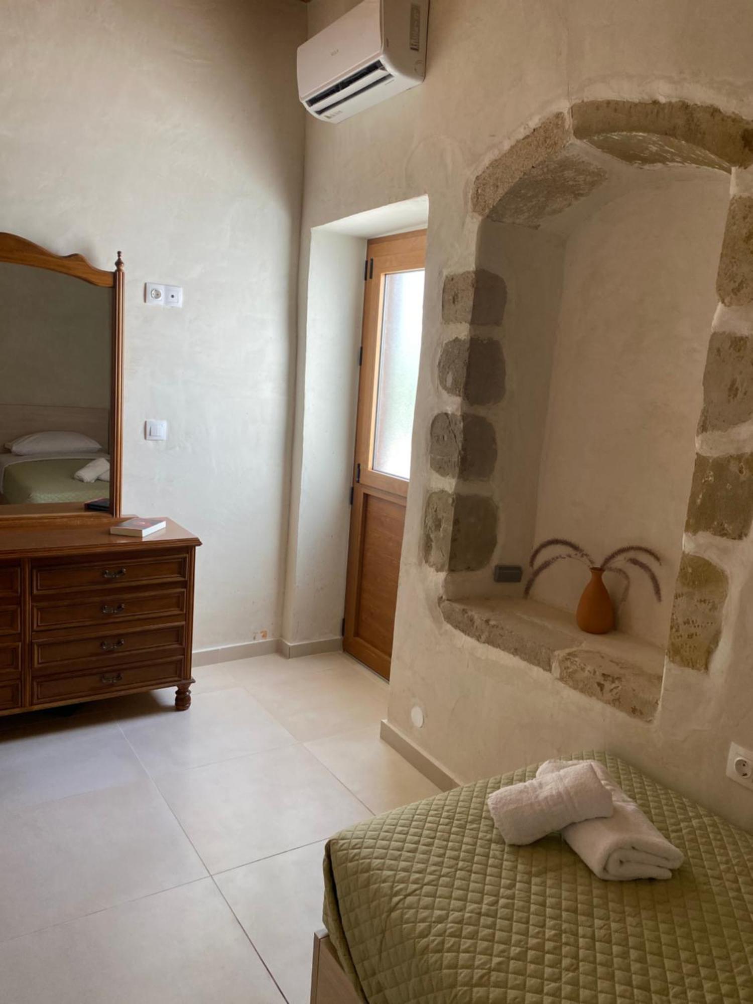 Avli House Vori Villa Kültér fotó